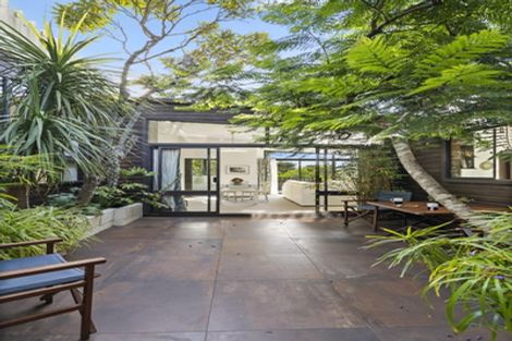 Photo of property in 12 Volkner Grove, Waterloo, Lower Hutt, 5011