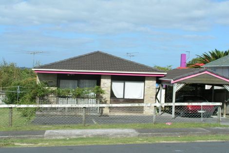 Photo of property in 1a Woodside Avenue, Northcote, Auckland, 0627