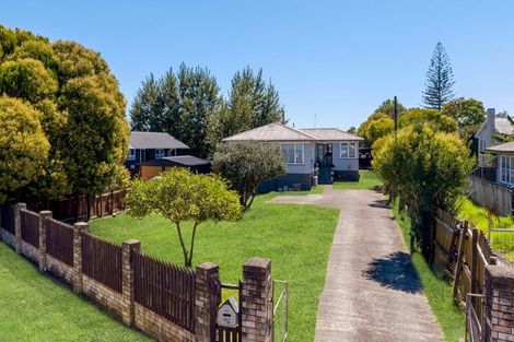 Photo of property in 22 Adams Road, Manurewa, Auckland, 2102