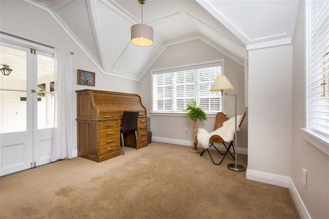 Photo of property in 14a Norwood Road, Bayswater, Auckland, 0622