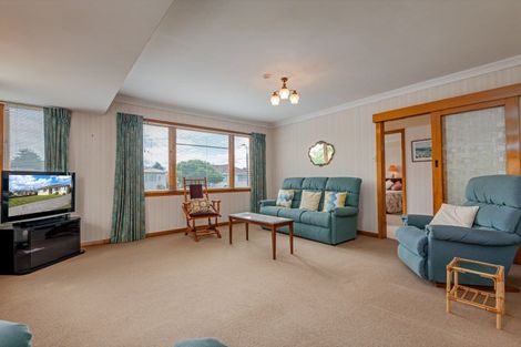 Photo of property in 18 Gloucester Street, Takaro, Palmerston North, 4412