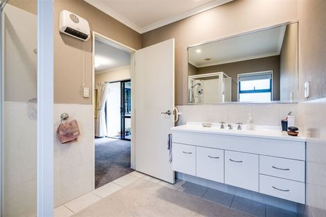 Photo of property in 54 Park Road, Greenmeadows, Napier, 4112