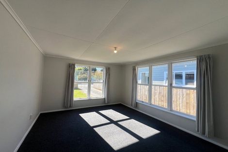 Photo of property in 20 Dunstan Street, Otaki, 5512