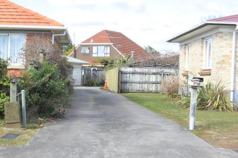 Photo of property in 2/10 Elizabeth Street, Papakura, 2110