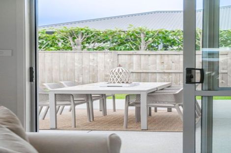 Photo of property in 100 Puhirake Crescent, Pyes Pa, Tauranga, 3112