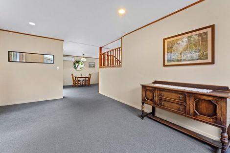 Photo of property in 2/56 Lavery Place, Sunnynook, Auckland, 0632