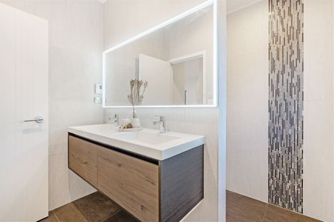 Photo of property in 73b East Coast Road, Castor Bay, Auckland, 0620