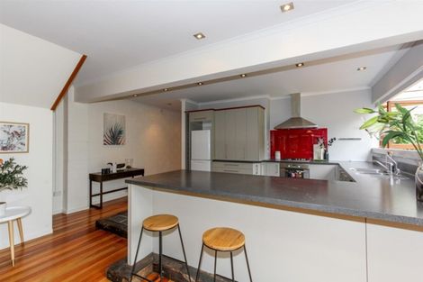 Photo of property in 44a Victoria Road, New Plymouth, 4310