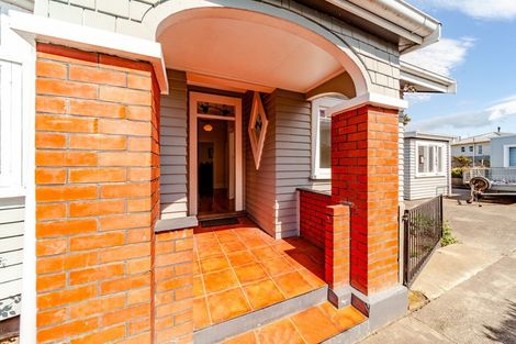 Photo of property in 14 Tavistock Road, Waipukurau, 4200