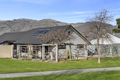 Photo of property in 21 Sarita Place, Cromwell, 9310