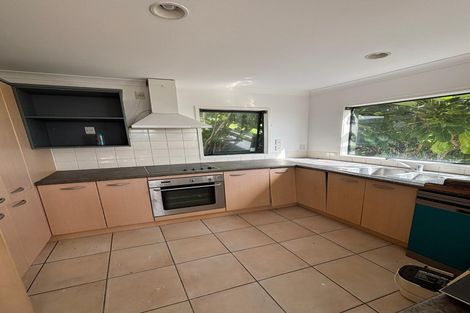Photo of property in 132 Redoubt Road, Goodwood Heights, Auckland, 2105