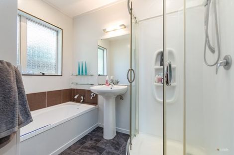 Photo of property in 14 Thimble Lane, Whitby, Porirua, 5024