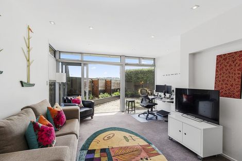 Photo of property in 3 Hector Street, Seatoun, Wellington, 6022