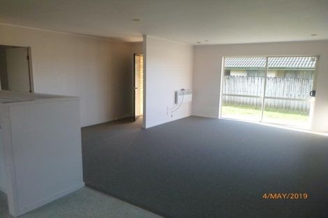 Photo of property in 176 Bruce Mclaren Road, Henderson, Auckland, 0612