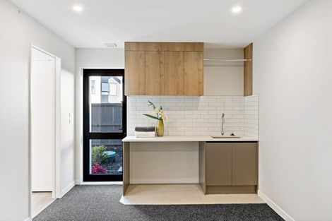 Photo of property in 136 Vintry Drive, Kumeu, 0810