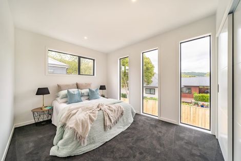 Photo of property in 47b Heretaunga Square, Silverstream, Upper Hutt, 5019