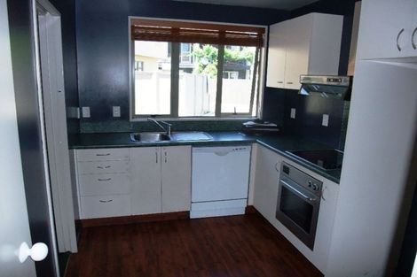 Photo of property in 76c Picton Avenue, Riccarton, Christchurch, 8011