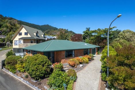 Photo of property in 10 Wilkinson Place, Richmond, 7020