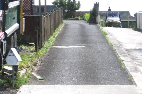 Photo of property in 26 Felgrove Street, Glendene, Auckland, 0602