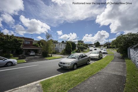 Photo of property in 22 Chelsea View Drive, Chatswood, Auckland, 0626