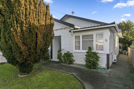 Photo of property in 9 Plunket Avenue, Petone, Lower Hutt, 5012