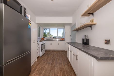 Photo of property in 19 Russell Street, Westport, 7825