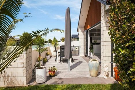 Photo of property in 6 Sarcodia Place, Papamoa Beach, Papamoa, 3118