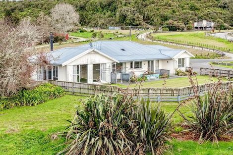 Photo of property in 161 Woodstock-rimu Road, Ruatapu, Hokitika, 7883
