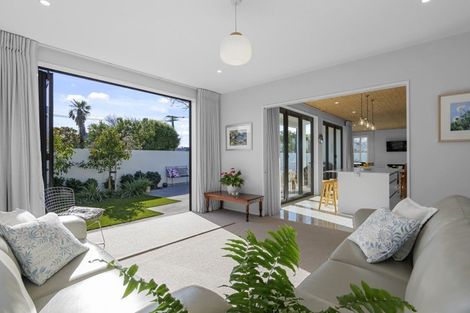 Photo of property in 57 Watford Street, Strowan, Christchurch, 8052