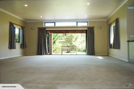 Photo of property in 355 Henderson Valley Road, Henderson Valley, Auckland, 0612