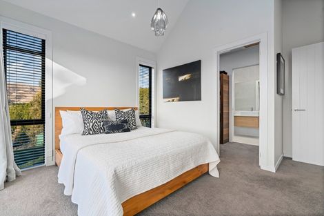 Photo of property in 3 Maude View Road, Hawea Flat, Wanaka, 9382