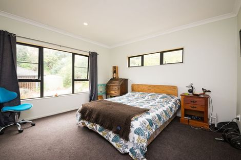 Photo of property in 350 Aokautere Drive, Aokautere, Palmerston North, 4471