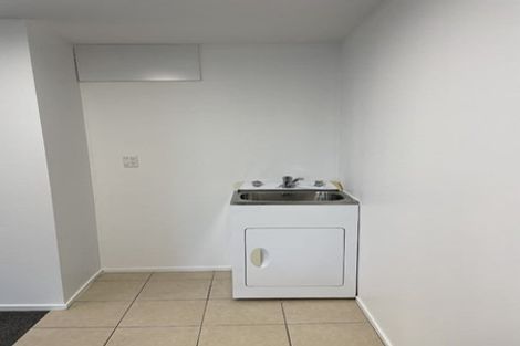 Photo of property in 4/3 The Avenue, Albany, Auckland, 0632