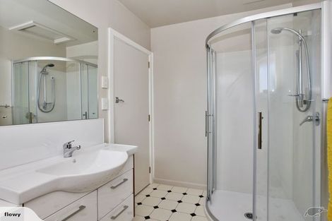 Photo of property in 2/18a Tomes Road, St Albans, Christchurch, 8052