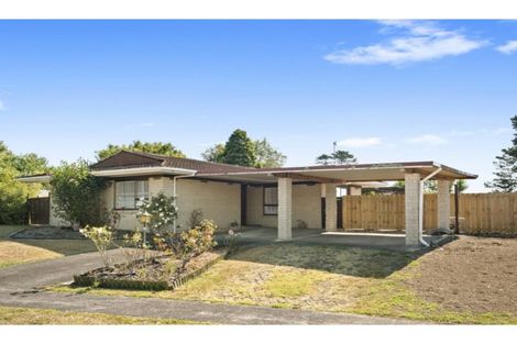 Photo of property in 3 Heron Place, Waiuku, 2123