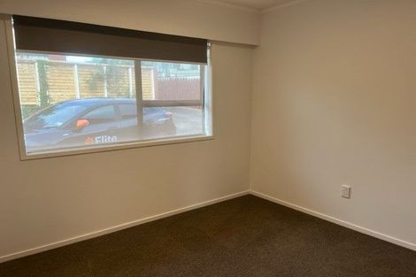 Photo of property in 1/41 Pigeon Mountain Road, Half Moon Bay, Auckland, 2012
