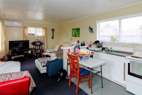 Photo of property in 11b Clyde Street, Utuhina, Rotorua, 3015