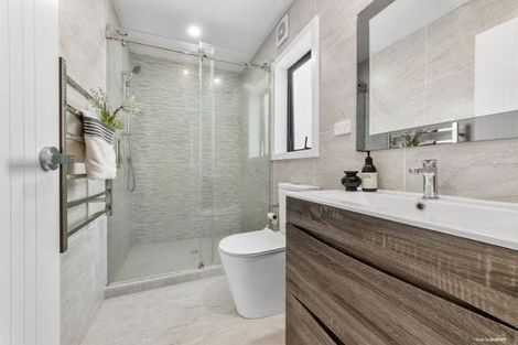 Photo of property in 10b George Street, Mangere East, Auckland, 2024