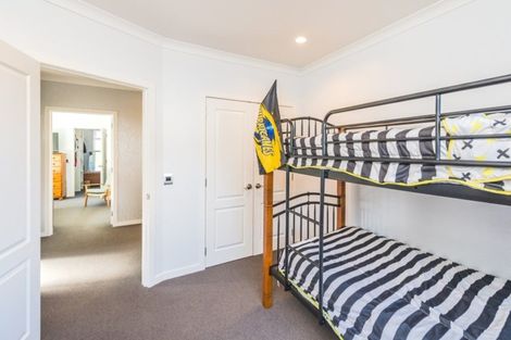 Photo of property in 4 Brougham Place, Springvale, Whanganui, 4501