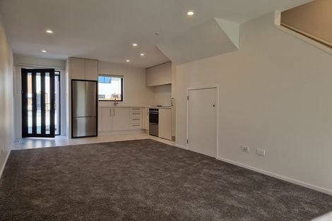 Photo of property in 2/322 Oxford Terrace, Avalon, Lower Hutt, 5011