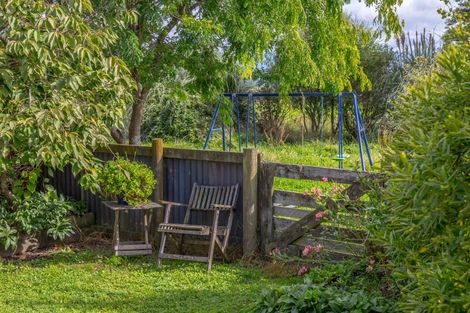 Photo of property in 345 Waihakeke Road, Waihakeke, Carterton, 5792