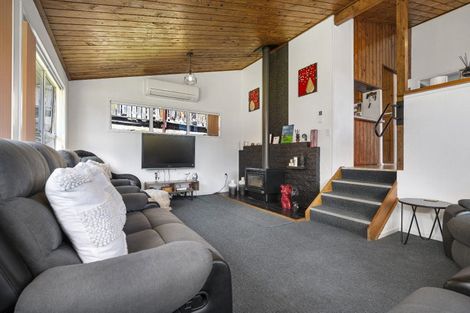 Photo of property in 24 Cumberland Crescent, Welcome Bay, Tauranga, 3112