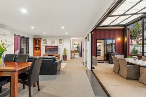 Photo of property in 2 Toetoe Street, Papamoa Beach, Papamoa, 3118