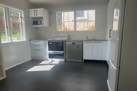 Photo of property in 17 Scarborough Terrace, Mount Victoria, Wellington, 6011