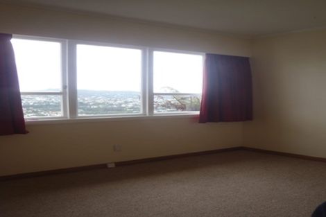 Photo of property in 57 Bedford Street, Northland, Wellington, 6012