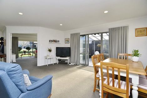 Photo of property in 30 Taiore Crescent, Marshland, Christchurch, 8083