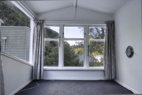Photo of property in 100 Holloway Road, Aro Valley, Wellington, 6021