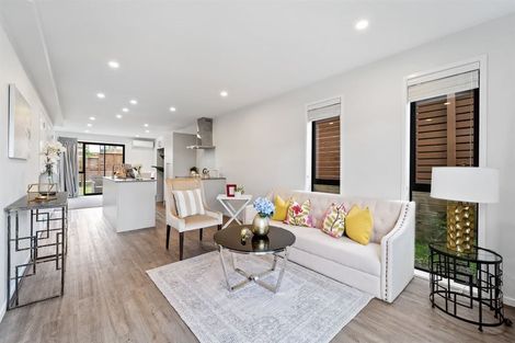 Photo of property in 8 Orca Drive, Stanmore Bay, Whangaparaoa, 0932