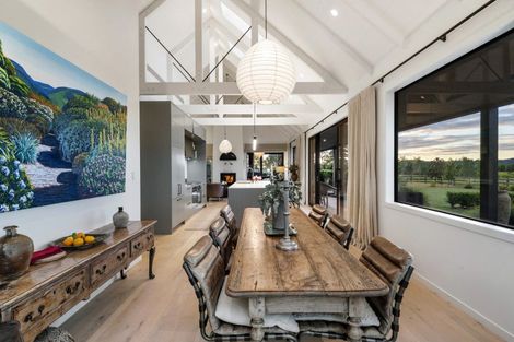 Photo of property in 162 Monument Road, Clevedon, Papakura, 2582