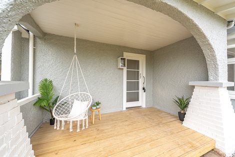 Photo of property in 112 Cornfoot Street, Castlecliff, Whanganui, 4501